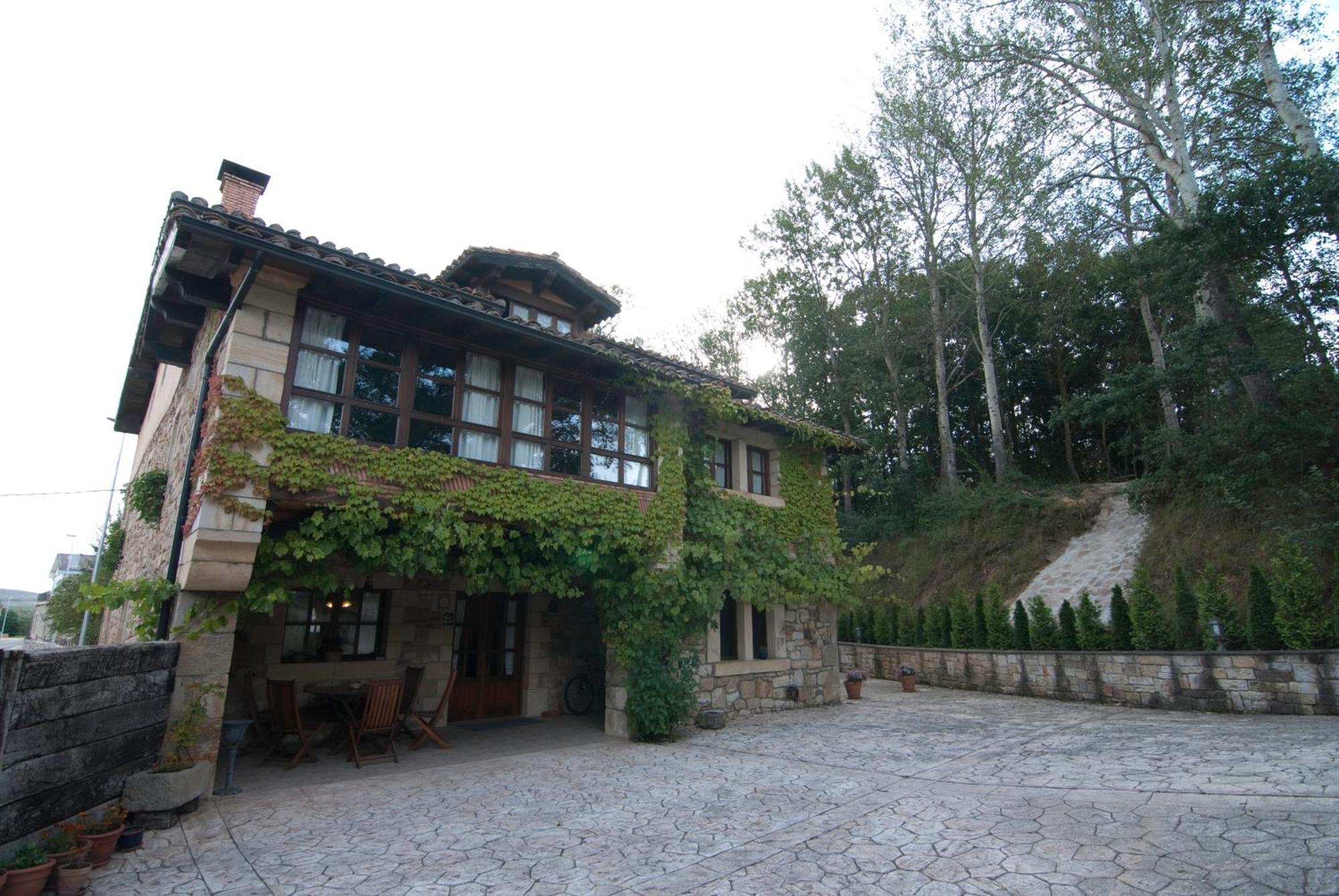 Hotel La Lobera Las Rozas de Valdearroyo Exterior foto